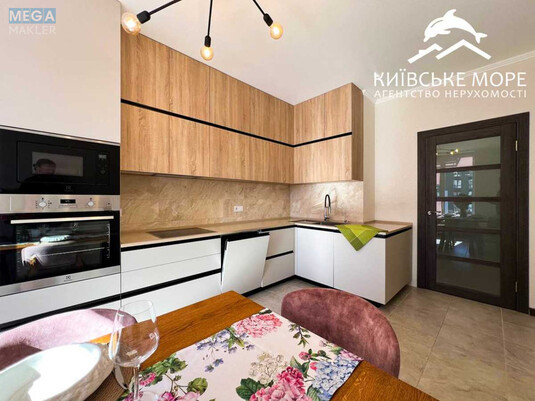 Продаж 3 кімнатної квартири (96/?/?), 17 пов. 25 пов. будинку, <a class="location-link" href="/kiev/" title="Недвижимость Київ">Київ</a>, <a class="location-link" href="/kiev/podolskij/" title="Недвижимость Подільський район">Подільський р-н</a>, Івана Виговського вул., 12К (изображение 2)