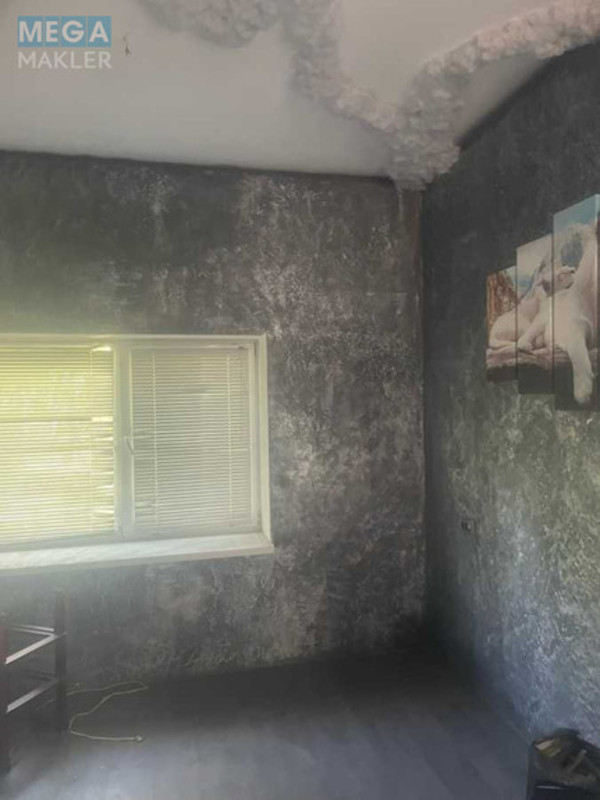 Продаж дома, 4&nbsp;поверху, 400&nbsp;кв.м, 8&nbsp;кімнат, ділянка 3&nbsp;сотки, <a class="location-link" href="/kiev/" title="Недвижимость Київ">Київ</a>, <a class="location-link" href="/kiev/svyatoshinskij/" title="Недвижимость Святошинський район">Святошинський р-н</a>, Синьоозерна вул., 1 (изображение 13)