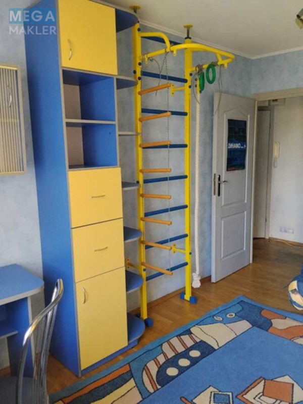 Оренда 3 кімнатної квартири, <a class="location-link" href="/kiev/" title="Недвижимость Київ">Київ</a>, <a class="location-link" href="/kiev/dneprovskij/" title="Недвижимость Дніпровський район">Дніпровський р-н</a>, Митрополита Андрея Шептицкого ул., 24в (изображение 4)