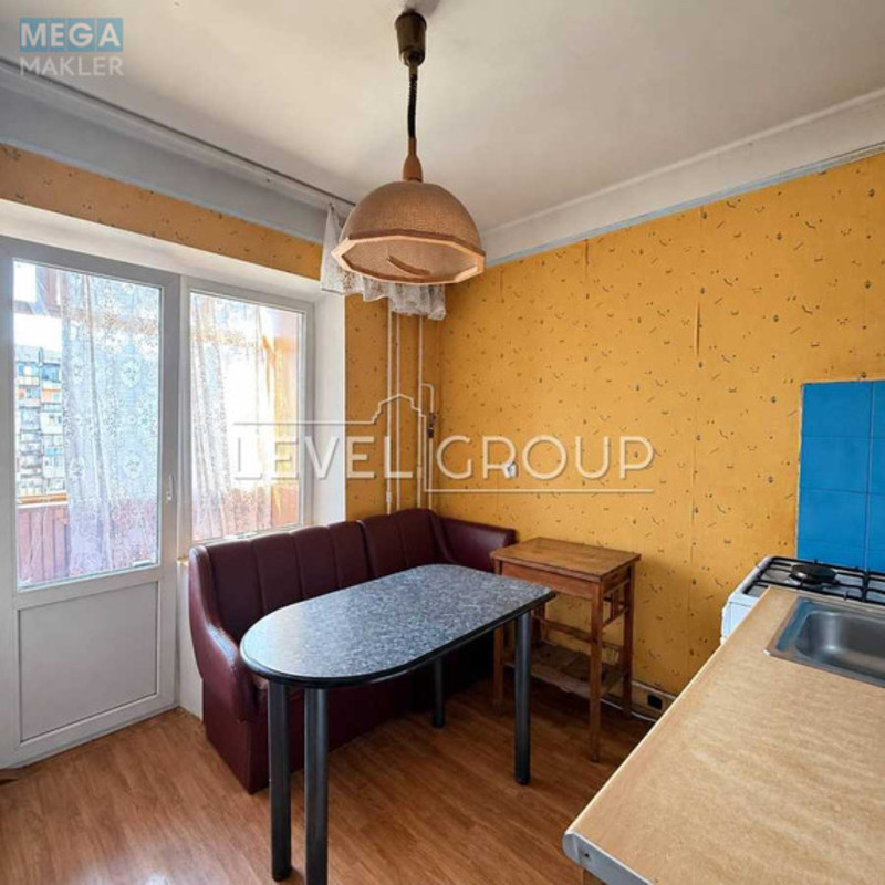 Продаж 2 кімнатної квартири (53/33/7), 5 пов. 9 пов. будинку, <a class="location-link" href="/kiev/" title="Недвижимость Київ">Київ</a>, <a class="location-link" href="/kiev/obolonskij/" title="Недвижимость Оболонський район">Оболонський р-н</a>, Гавро Лайоша вул., 2а (изображение 3)