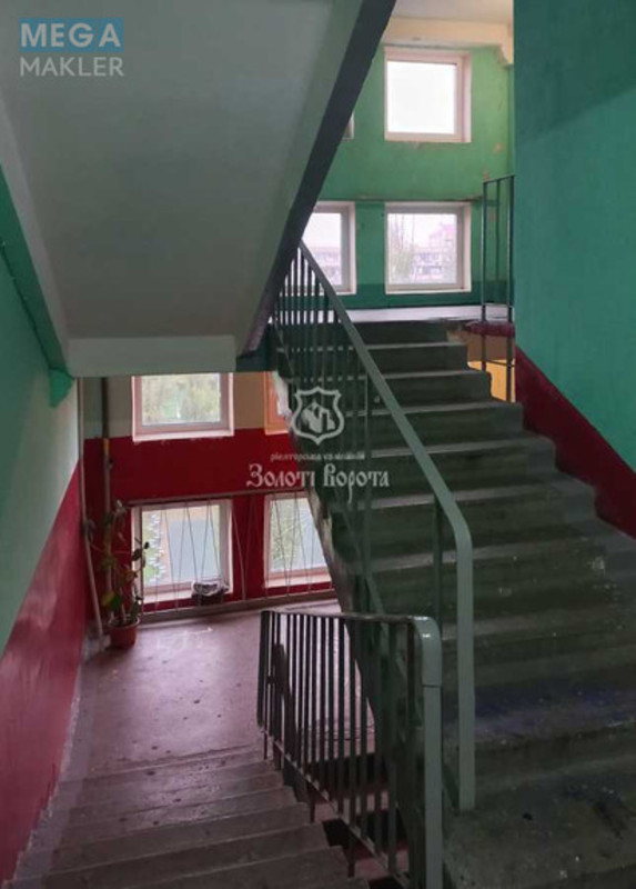 Продаж 3 кімнатної квартири (70,6/45,2/7,2), 7 пов. 9 пов. будинку, <a class="location-link" href="/kiev/" title="Недвижимость Київ">Київ</a>, <a class="location-link" href="/kiev/obolonskij/" title="Недвижимость Оболонський район">Оболонський р-н</a>, Маршала Малиновського вул., 28А (изображение 13)