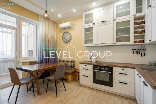 Продаж 2 кімнатної квартири (99/51/12,6), 6 пов. 24 пов. будинку, <a class="location-link" href="/kiev/" title="Недвижимость Київ">Київ</a>, <a class="location-link" href="/kiev/solomenskij/" title="Недвижимость Солом'янський район">Солом'янський р-н</a>, Преображенська вул., 8б (изображение 7)