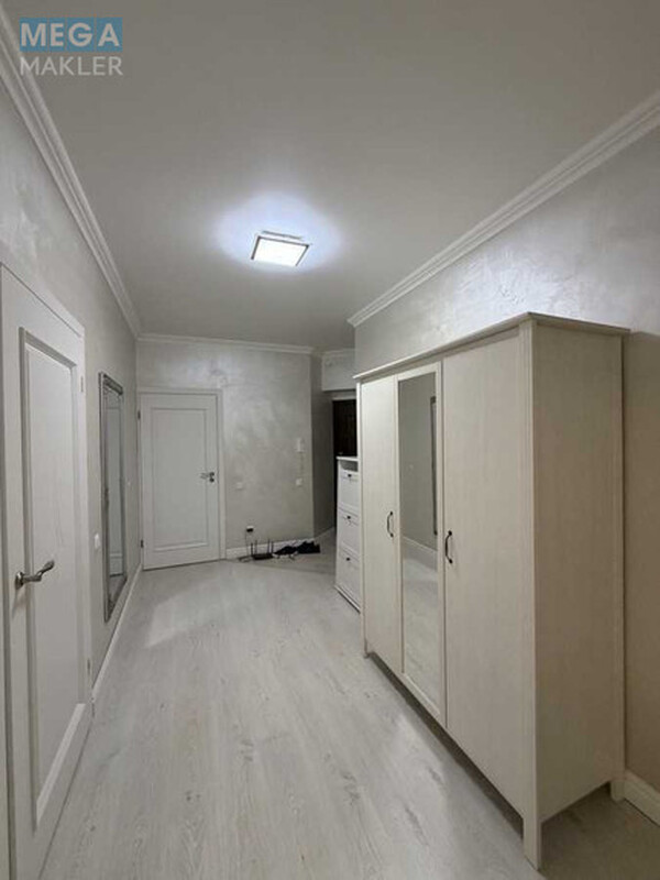 Продаж 2 кімнатної квартири (83/40/12), 7 пов. 14 пов. будинку, <a class="location-link" href="/chabany/" title="Недвижимость Чабані">Чабани</a>, Машинобудівельників, 4Б (изображение 4)