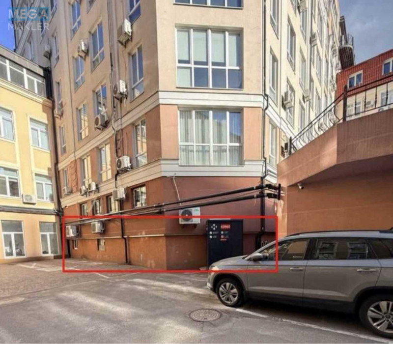 Продаж окремої будівлі/побудови, 345,90&nbsp;кв.м, <a class="location-link" href="/kiev/" title="Недвижимость Київ">Київ</a>, <a class="location-link" href="/kiev/shevchenkovskij/" title="Недвижимость Шевченківський район">Шевченківський р-н</a>, Глубочицкая ул., 40 (изображение 12)