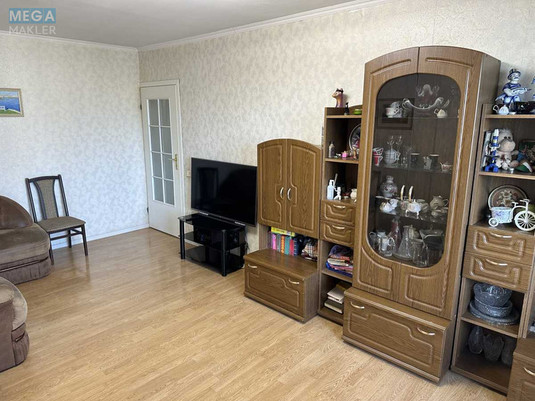 Продаж 3 кімнатної квартири (59/40/8), 9 пов. 9 пов. будинку, <a class="location-link" href="/kiev/" title="Недвижимость Київ">Київ</a>, <a class="location-link" href="/kiev/shevchenkovskij/" title="Недвижимость Шевченківський район">Шевченківський р-н</a>, Борщагівська вул., 4 (изображение 3)