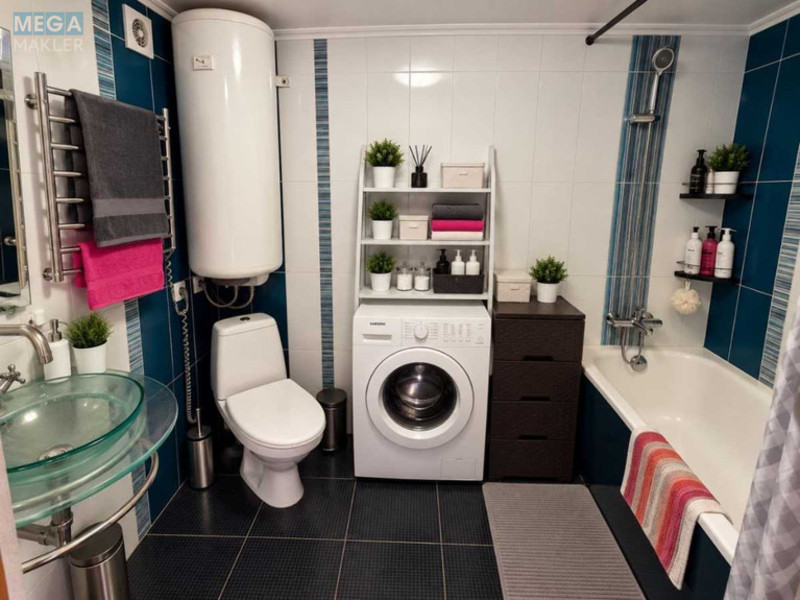 Продаж дома, 2&nbsp;поверху, 116&nbsp;кв.м, 4&nbsp;кімнати, ділянка 18&nbsp;соток, <a class="location-link" href="/ivankov-selo-kv/" title="Недвижимость Іванків">Іванків</a>, Кобзаря, 25 (изображение 10)