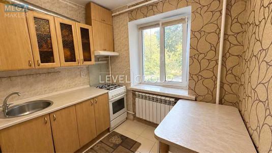 Продаж 3 кімнатної квартири (57/38/5,5), 2 пов. 5 пов. будинку, <a class="location-link" href="/kiev/" title="Недвижимость Київ">Київ</a>, <a class="location-link" href="/kiev/solomenskij/" title="Недвижимость Солом'янський район">Солом'янський р-н</a>, Вацлава Гавела бульв., 79 (изображение 2)