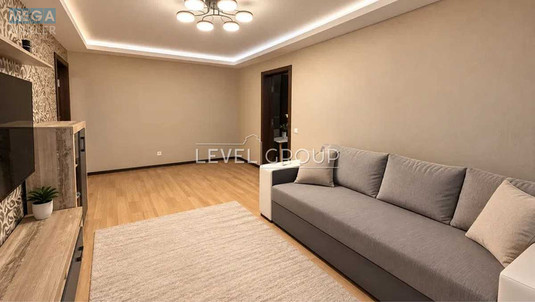 Продаж 3 кімнатної квартири (57/38/5,5), 2 пов. 5 пов. будинку, <a class="location-link" href="/kiev/" title="Недвижимость Київ">Київ</a>, <a class="location-link" href="/kiev/solomenskij/" title="Недвижимость Солом'янський район">Солом'янський р-н</a>, Вацлава Гавела бульв., 79 (изображение 6)