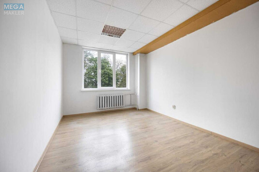 Продаж окремої будівлі/побудови, 1&nbsp;396&nbsp;кв.м, <a class="location-link" href="/lviv/" title="Недвижимость Львів">Львів</a>, <a class="location-link" href="/lviv/zaliznichnyj/" title="Недвижимость Залізничний район">Залізничний р-н</a>, Городоцька (изображение 6)