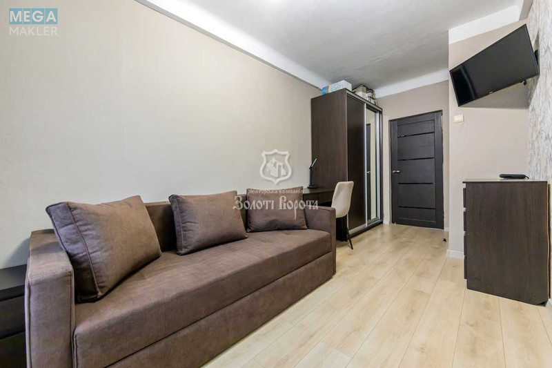 Продаж 3 кімнатної квартири (54/36/6), 2 пов. 5 пов. будинку, <a class="location-link" href="/kiev/" title="Недвижимость Київ">Київ</a>, <a class="location-link" href="/kiev/pecherskij/" title="Недвижимость Печерський район">Печерський р-н</a>, Марії Приймаченко бульв., 6а (изображение 8)