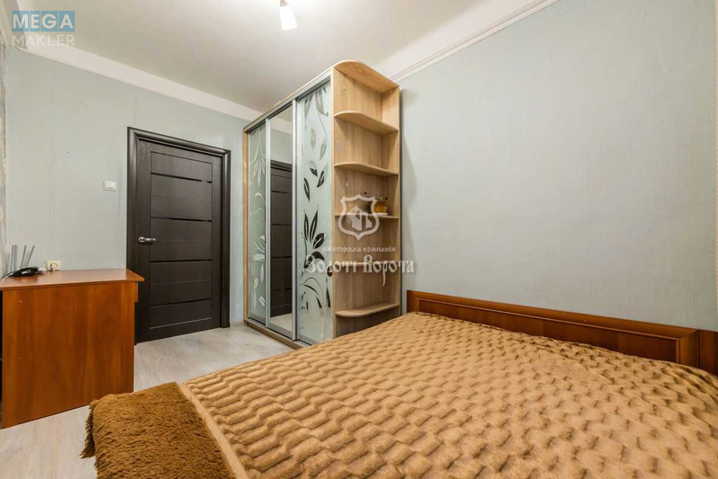 Продаж 3 кімнатної квартири (54/36/6), 2 пов. 5 пов. будинку, <a class="location-link" href="/kiev/" title="Недвижимость Київ">Київ</a>, <a class="location-link" href="/kiev/pecherskij/" title="Недвижимость Печерський район">Печерський р-н</a>, Марії Приймаченко бульв., 6а (изображение 12)