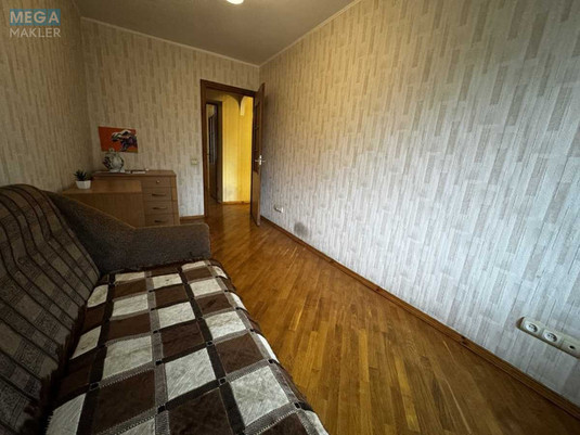 Оренда 3 кімнатної квартири, <a class="location-link" href="/kiev/" title="Недвижимость Київ">Київ</a>, <a class="location-link" href="/kiev/shevchenkovskij/" title="Недвижимость Шевченківський район">Шевченківський р-н</a>, Дегтяревская ул., 11 (изображение 7)