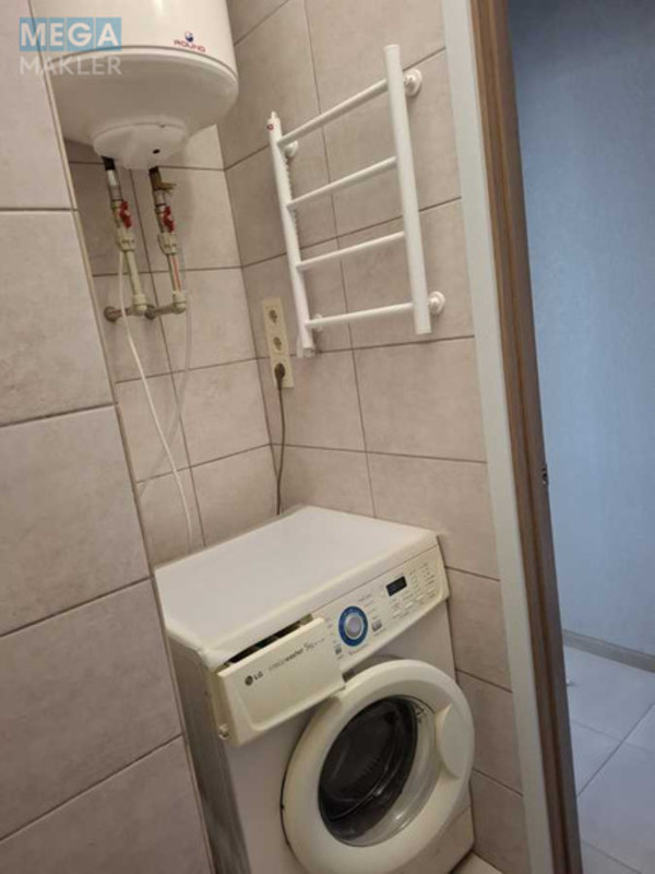 Оренда 1 кімнатної квартири, <a class="location-link" href="/odessa/" title="Недвижимость Одеса">Одеса</a>, <a class="location-link" href="/odessa/suvorovskij/" title="Недвижимость Суворовський район">Суворовський р-н</a>, Одесская, 45 (изображение 8)