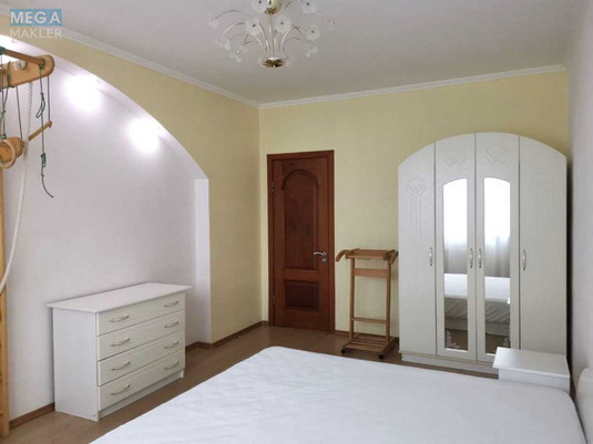 Оренда 2 кімнатної квартири, <a class="location-link" href="/kiev/" title="Недвижимость Київ">Київ</a>, <a class="location-link" href="/kiev/dneprovskij/" title="Недвижимость Дніпровський район">Дніпровський р-н</a>, Раїси Окіпної вул., 4 (изображение 5)