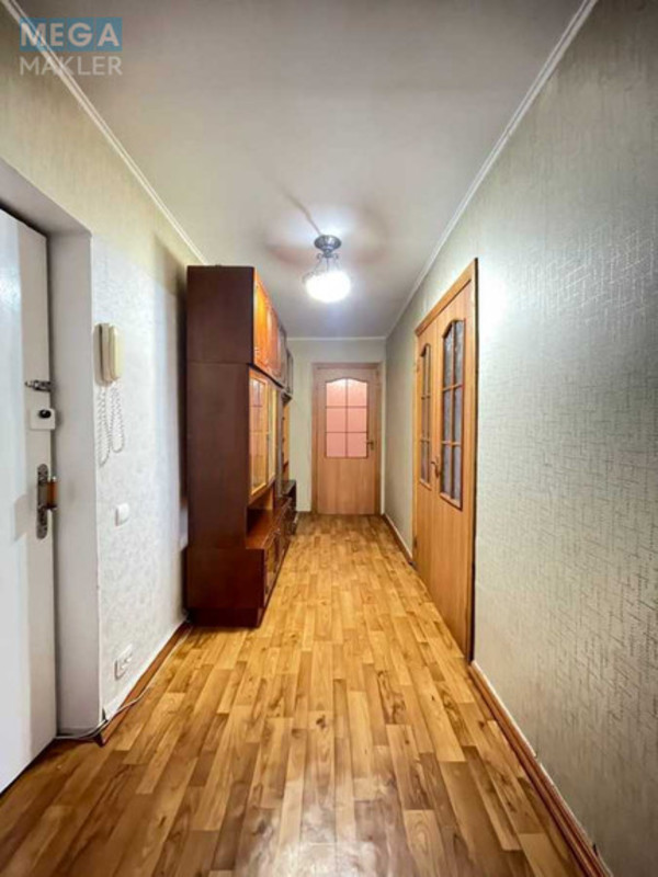 Продаж 2 кімнатної квартири (53/30/8), 9 пов. 9 пов. будинку, <a class="location-link" href="/kiev/" title="Недвижимость Київ">Київ</a>, <a class="location-link" href="/kiev/obolonskij/" title="Недвижимость Оболонський район">Оболонський р-н</a>, Героев Сталинграда просп., 11 (изображение 3)