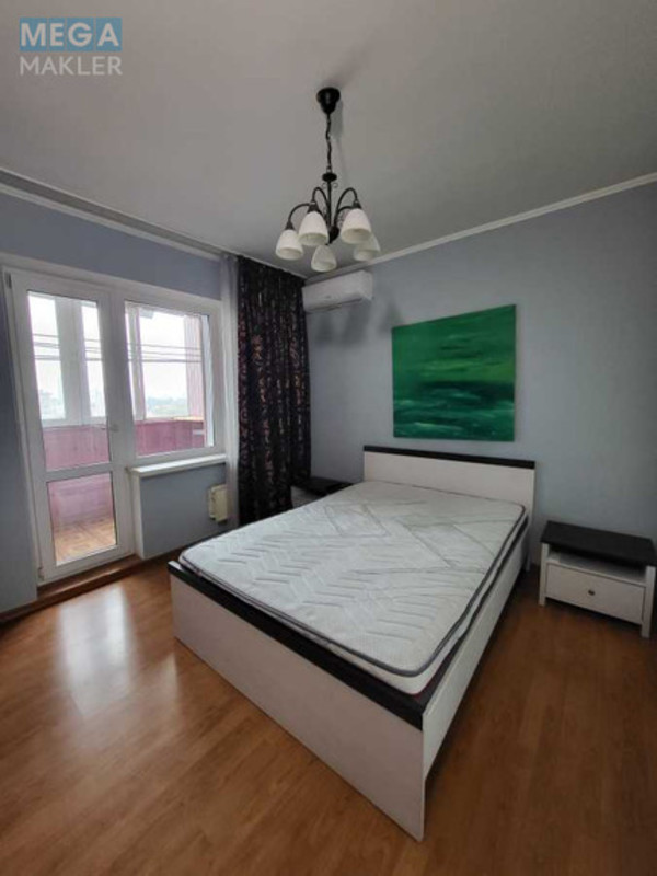 Продаж 2 кімнатної квартири (55/35/8), 16 пов. 16 пов. будинку, <a class="location-link" href="/kiev/" title="Недвижимость Київ">Київ</a>, <a class="location-link" href="/kiev/svyatoshinskij/" title="Недвижимость Святошинський район">Святошинський р-н</a>, Василя Стуса вул., 23/9 (изображение 5)