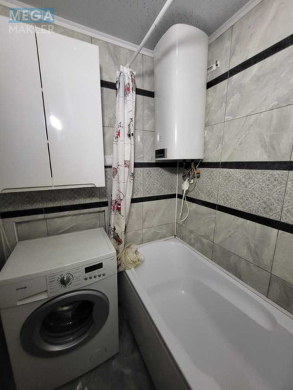 Продаж 2 кімнатної квартири (55/35/8), 16 пов. 16 пов. будинку, <a class="location-link" href="/kiev/" title="Недвижимость Київ">Київ</a>, <a class="location-link" href="/kiev/svyatoshinskij/" title="Недвижимость Святошинський район">Святошинський р-н</a>, Василя Стуса вул., 23/9 (изображение 14)