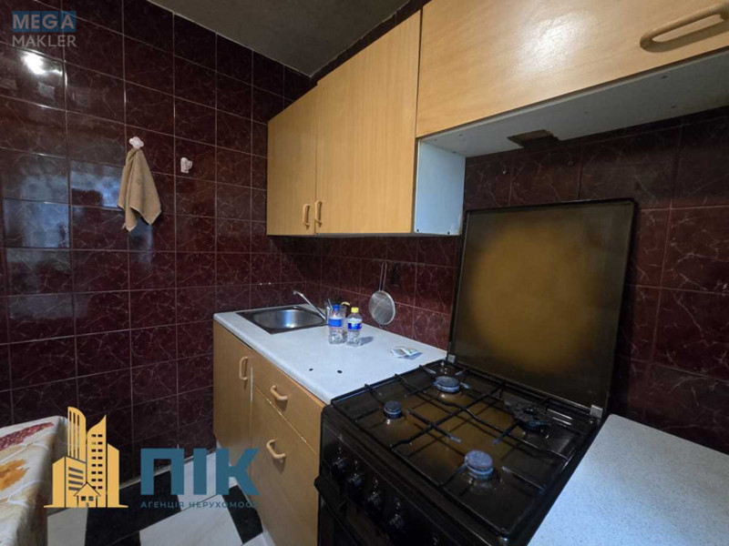 Продаж 3 кімнатної квартири (58/36/8), 3 пов. 5 пов. будинку, <a class="location-link" href="/kiev/" title="Недвижимость Київ">Київ</a>, <a class="location-link" href="/kiev/shevchenkovskij/" title="Недвижимость Шевченківський район">Шевченківський р-н</a>, Олены Телиги ул., 3А (изображение 3)