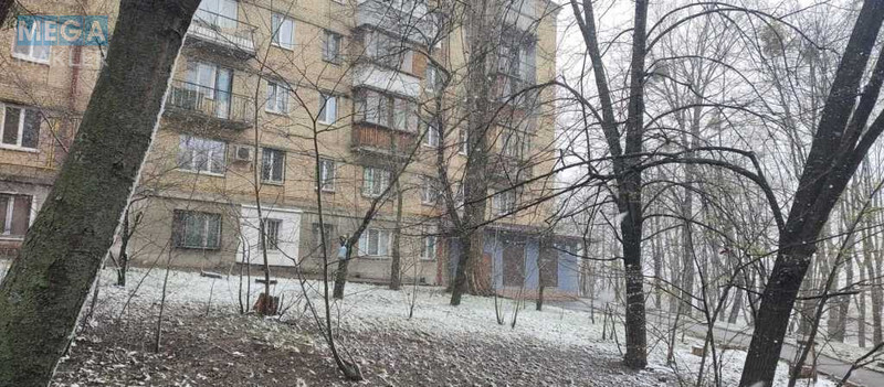 Продаж 2 кімнатної квартири (45/29/6), 1 пов. 5 пов. будинку, <a class="location-link" href="/kiev/" title="Недвижимость Київ">Київ</a>, <a class="location-link" href="/kiev/solomenskij/" title="Недвижимость Солом'янський район">Солом'янський р-н</a>, Юлиуса Фучика ул., 17 (изображение 6)