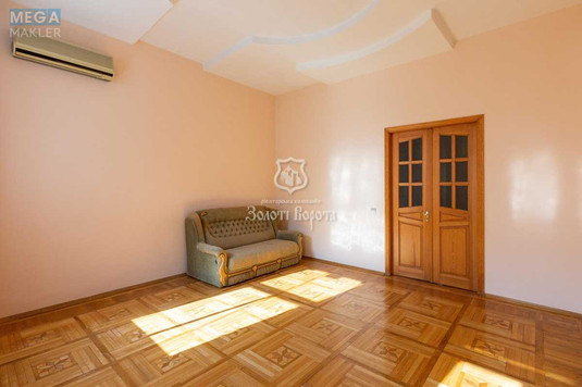 Продаж 3 кімнатної квартири (75,9/41,8/8,8), 4 пов. 5 пов. будинку, <a class="location-link" href="/kiev/" title="Недвижимость Київ">Київ</a>, <a class="location-link" href="/kiev/shevchenkovskij/" title="Недвижимость Шевченківський район">Шевченківський р-н</a>, Олеся Гончара вул., 90/92 (изображение 3)