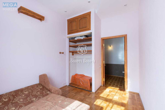 Продаж 3 кімнатної квартири (75,9/41,8/8,8), 4 пов. 5 пов. будинку, <a class="location-link" href="/kiev/" title="Недвижимость Київ">Київ</a>, <a class="location-link" href="/kiev/shevchenkovskij/" title="Недвижимость Шевченківський район">Шевченківський р-н</a>, Олеся Гончара вул., 90/92 (изображение 7)