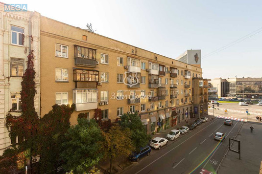 Продаж 3 кімнатної квартири (75,9/41,8/8,8), 4 пов. 5 пов. будинку, <a class="location-link" href="/kiev/" title="Недвижимость Київ">Київ</a>, <a class="location-link" href="/kiev/shevchenkovskij/" title="Недвижимость Шевченківський район">Шевченківський р-н</a>, Олеся Гончара вул., 90/92 (изображение 23)