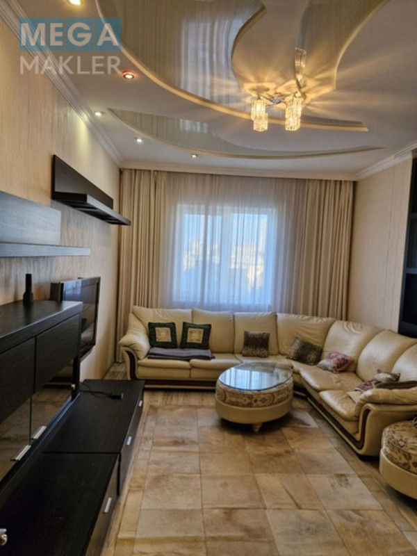 Оренда 3 кімнатної квартири, люкс, <a class="location-link" href="/kiev/" title="Недвижимость Київ">Київ</a>, <a class="location-link" href="/kiev/shevchenkovskij/" title="Недвижимость Шевченківський район">Шевченківський р-н</a>, білоруська 3 ( <img src="https://megamakler.com.ua/metro/00ff00.gif" alt="" class="metro" /> м. Лукьяновская, 3мин ) (изображение 2)