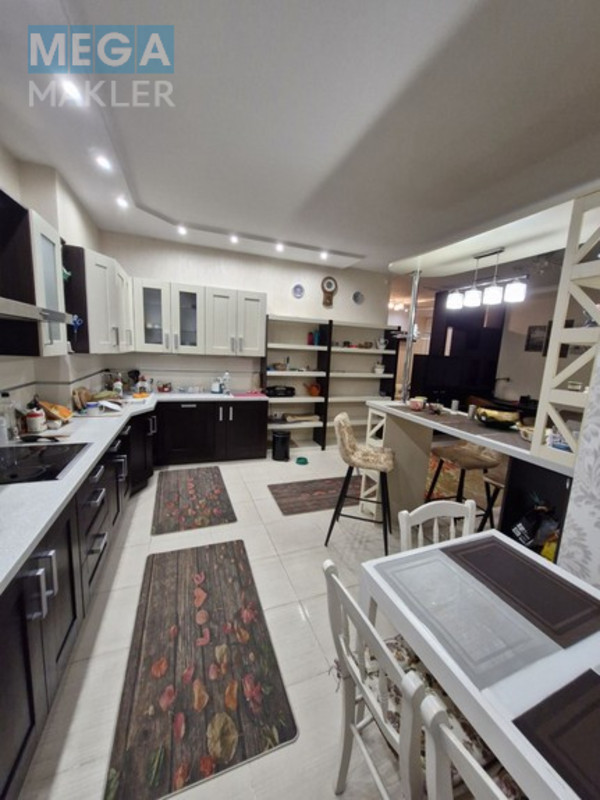 Оренда 3 кімнатної квартири, люкс, <a class="location-link" href="/kiev/" title="Недвижимость Київ">Київ</a>, <a class="location-link" href="/kiev/shevchenkovskij/" title="Недвижимость Шевченківський район">Шевченківський р-н</a>, білоруська 3 ( <img src="https://megamakler.com.ua/metro/00ff00.gif" alt="" class="metro" /> м. Лукьяновская, 3мин ) (изображение 6)