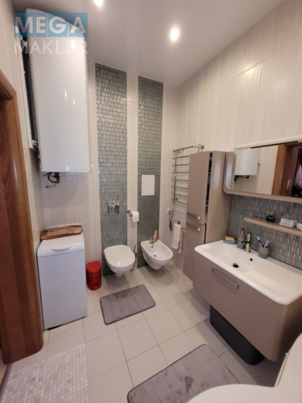 Оренда 3 кімнатної квартири, люкс, <a class="location-link" href="/kiev/" title="Недвижимость Київ">Київ</a>, <a class="location-link" href="/kiev/shevchenkovskij/" title="Недвижимость Шевченківський район">Шевченківський р-н</a>, білоруська 3 ( <img src="https://megamakler.com.ua/metro/00ff00.gif" alt="" class="metro" /> м. Лукьяновская, 3мин ) (изображение 13)