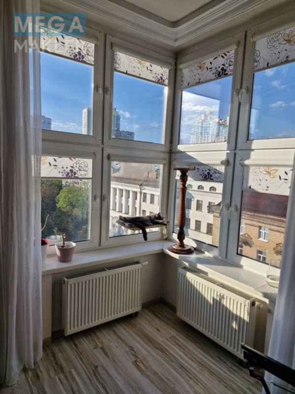 Оренда 3 кімнатної квартири, люкс, <a class="location-link" href="/kiev/" title="Недвижимость Київ">Київ</a>, <a class="location-link" href="/kiev/shevchenkovskij/" title="Недвижимость Шевченківський район">Шевченківський р-н</a>, білоруська 3 ( <img src="https://megamakler.com.ua/metro/00ff00.gif" alt="" class="metro" /> м. Лукьяновская, 3мин ) (изображение 16)