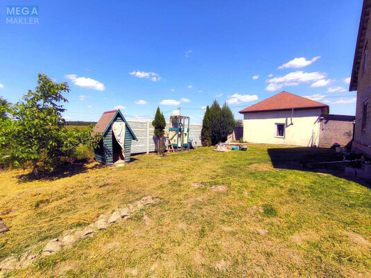 Продаж дома, 2&nbsp;поверху, 130&nbsp;кв.м, 4&nbsp;кімнати, ділянка 11&nbsp;соток, <a class="location-link" href="/makovishe/" title="Недвижимость Маковище">Маковище</a>, молодіжна (изображение 4)