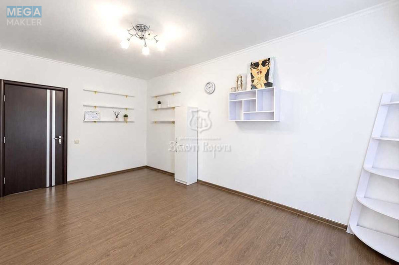 Продаж 3 кімнатної квартири (86,9/47,8/17), 1 пов. 10 пов. будинку, <a class="location-link" href="/kiev/" title="Недвижимость Київ">Київ</a>, <a class="location-link" href="/kiev/dneprovskij/" title="Недвижимость Дніпровський район">Дніпровський р-н</a>, Регенераторна вул., 4 (изображение 7)