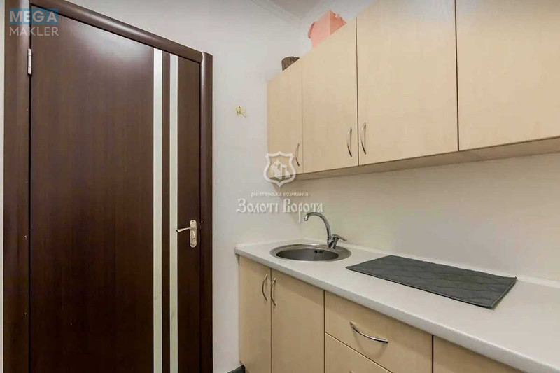 Продаж 3 кімнатної квартири (86,9/47,8/17), 1 пов. 10 пов. будинку, <a class="location-link" href="/kiev/" title="Недвижимость Київ">Київ</a>, <a class="location-link" href="/kiev/dneprovskij/" title="Недвижимость Дніпровський район">Дніпровський р-н</a>, Регенераторна вул., 4 (изображение 11)
