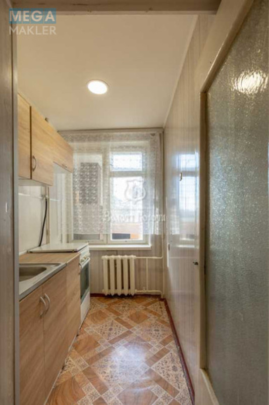 Продаж 1 кімнатної квартири (29,7/17,8/3,9), 4 пов. 9 пов. будинку, <a class="location-link" href="/kiev/" title="Недвижимость Київ">Київ</a>, <a class="location-link" href="/kiev/solomenskij/" title="Недвижимость Солом'янський район">Солом'янський р-н</a>, Смілянська вул., 19 (изображение 6)