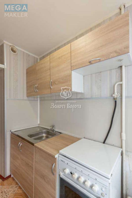 Продаж 1 кімнатної квартири (29,7/17,8/3,9), 4 пов. 9 пов. будинку, <a class="location-link" href="/kiev/" title="Недвижимость Київ">Київ</a>, <a class="location-link" href="/kiev/solomenskij/" title="Недвижимость Солом'янський район">Солом'янський р-н</a>, Смілянська вул., 19 (изображение 7)