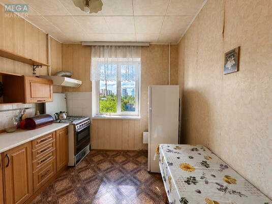 Продаж 3 кімнатної квартири (70/40/8), 6 пов. 9 пов. будинку, <a class="location-link" href="/kiev/" title="Недвижимость Київ">Київ</a>, <a class="location-link" href="/kiev/darnickij/" title="Недвижимость Дарницький район">Дарницький р-н</a>, Здолбунівська вул., 7а (изображение 2)