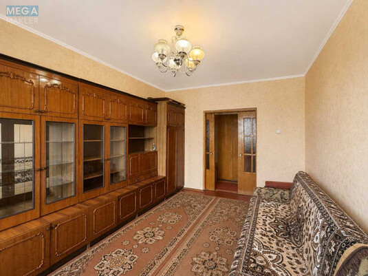 Продаж 3 кімнатної квартири (70/40/8), 6 пов. 9 пов. будинку, <a class="location-link" href="/kiev/" title="Недвижимость Київ">Київ</a>, <a class="location-link" href="/kiev/darnickij/" title="Недвижимость Дарницький район">Дарницький р-н</a>, Здолбунівська вул., 7а (изображение 5)