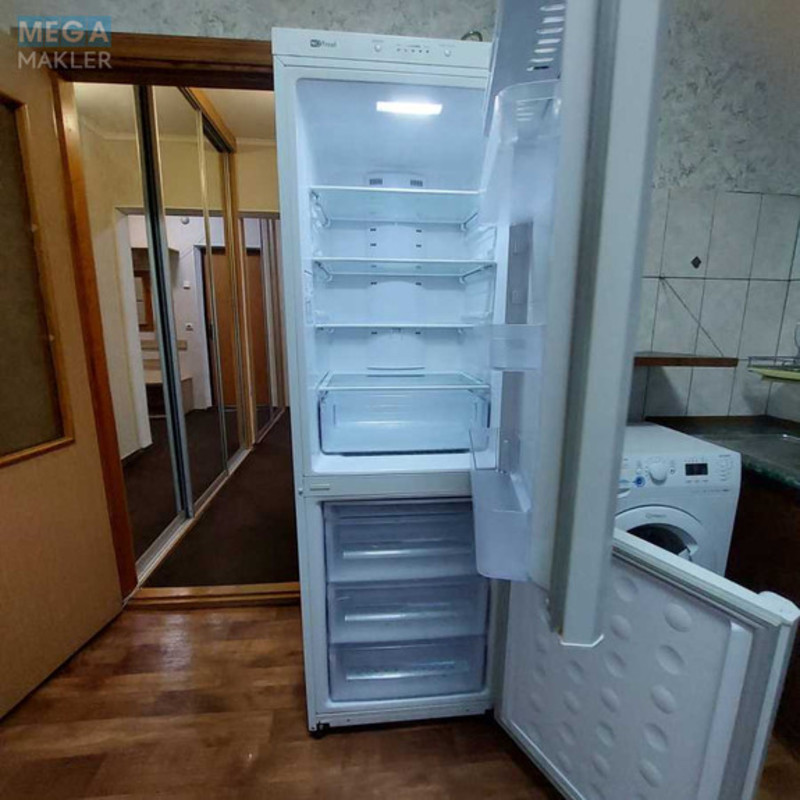 Оренда 1 кімнатної квартири, <a class="location-link" href="/kiev/" title="Недвижимость Київ">Київ</a>, <a class="location-link" href="/kiev/solomenskij/" title="Недвижимость Солом'янський район">Солом'янський р-н</a>, Федора Ернста вул., 2 (изображение 3)