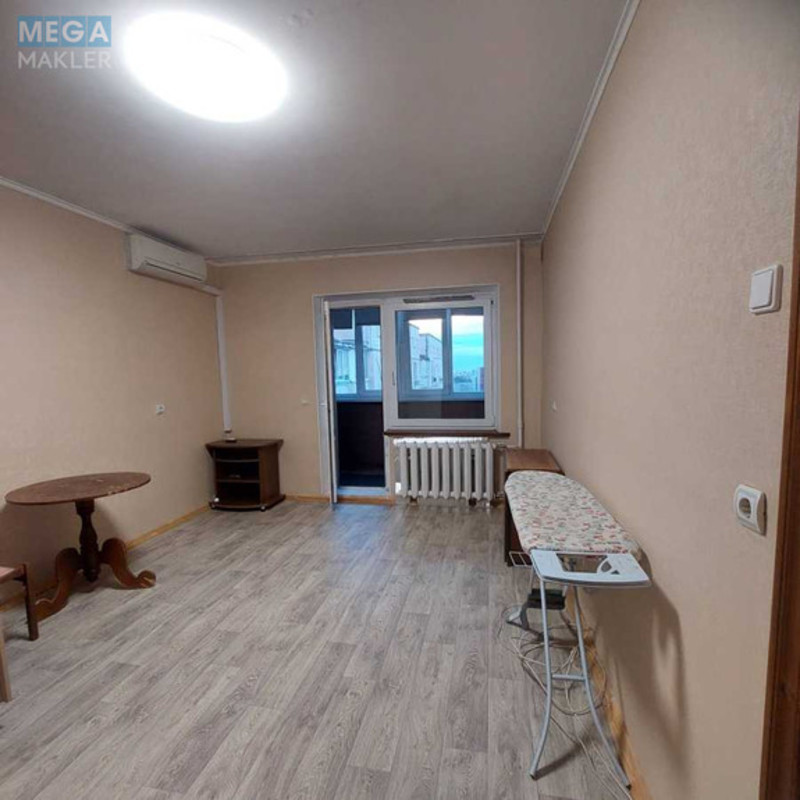 Оренда 1 кімнатної квартири, <a class="location-link" href="/kiev/" title="Недвижимость Київ">Київ</a>, <a class="location-link" href="/kiev/solomenskij/" title="Недвижимость Солом'янський район">Солом'янський р-н</a>, Федора Ернста вул., 2 (изображение 4)