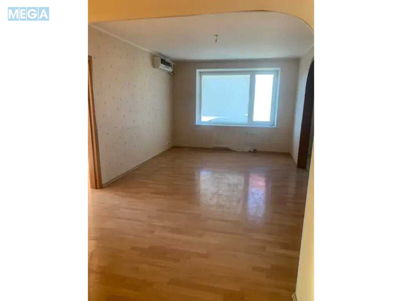 Продаж дома, 2&nbsp;поверху, 611&nbsp;кв.м, 8&nbsp;кімнат, ділянка 8&nbsp;соток, <a class="location-link" href="/petropavlovskaya-borshagovka/" title="Недвижимость Петропавлівська Борщагівка">Петропавлівська Борщагівка</a>, Сонячна, 7а (изображение 8)
