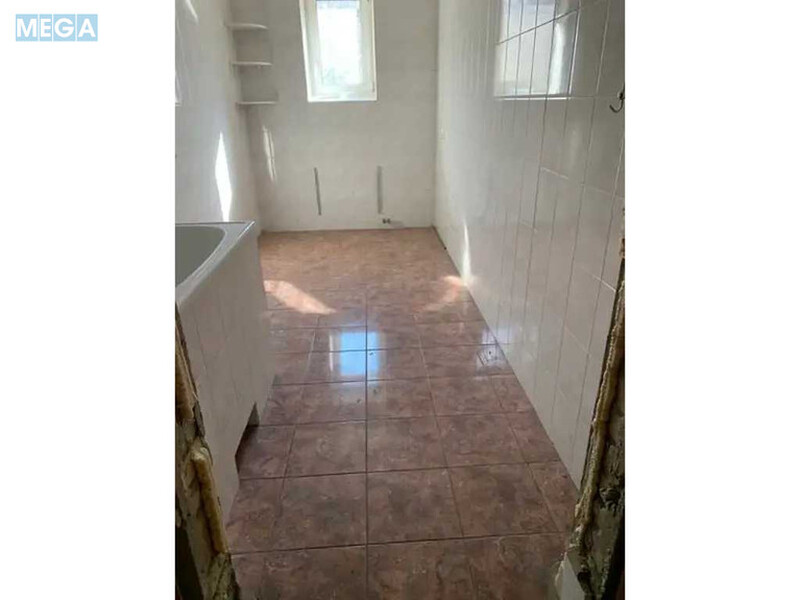 Продаж дома, 2&nbsp;поверху, 611&nbsp;кв.м, 8&nbsp;кімнат, ділянка 8&nbsp;соток, <a class="location-link" href="/petropavlovskaya-borshagovka/" title="Недвижимость Петропавлівська Борщагівка">Петропавлівська Борщагівка</a>, Сонячна, 7а (изображение 10)