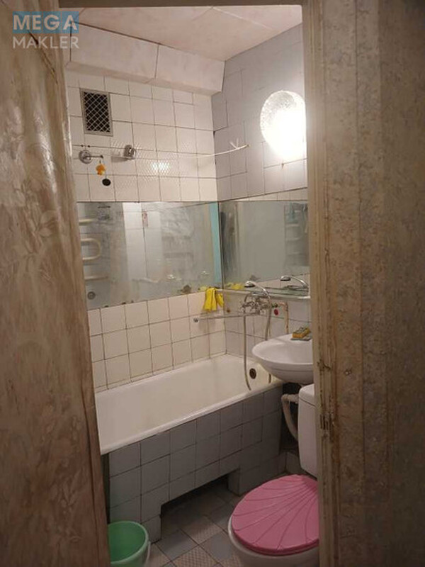 Оренда 1 кімнатної квартири, <a class="location-link" href="/kiev/" title="Недвижимость Київ">Київ</a>, <a class="location-link" href="/kiev/pecherskij/" title="Недвижимость Печерський район">Печерський р-н</a>, Дружбы Народов бульв., 3Б (изображение 17)