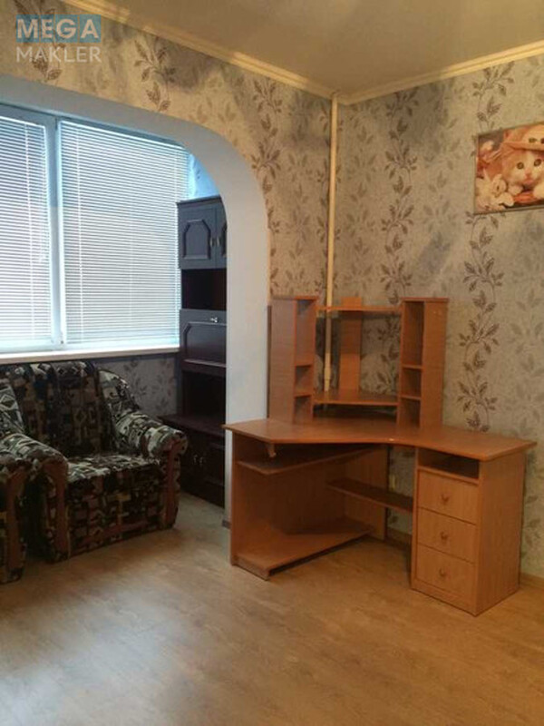 Продаж 3 кімнатної квартири (74/45/9), 1 пов. 11 пов. будинку, <a class="location-link" href="/brovary/" title="Недвижимость Бровари">Бровари</a>, Грушевського, 17Г (изображение 2)