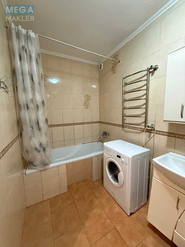 Продаж 3 кімнатної квартири (74/45/9), 1 пов. 11 пов. будинку, <a class="location-link" href="/brovary/" title="Недвижимость Бровари">Бровари</a>, Грушевського, 17Г (изображение 6)