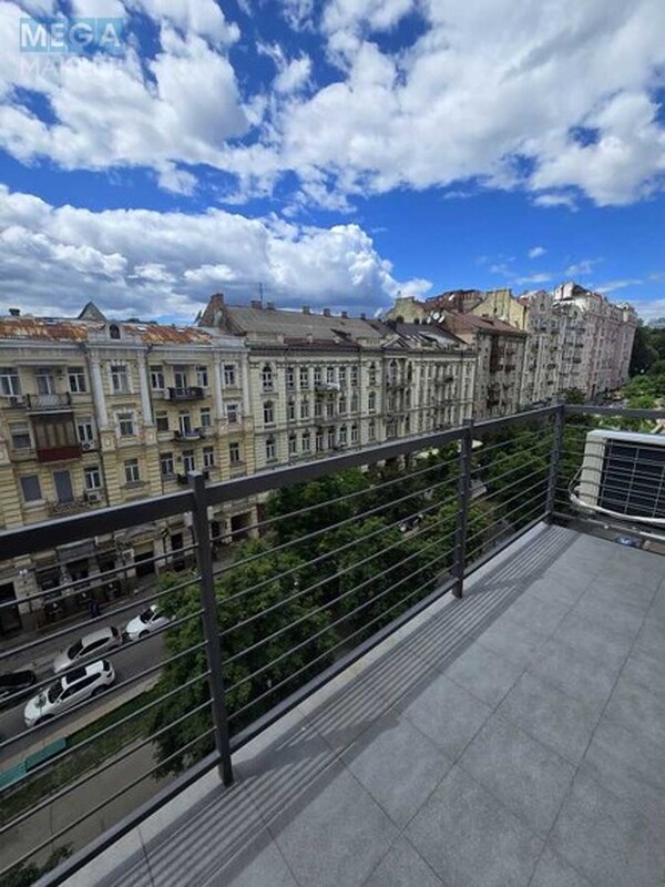 Оренда 4 кімнатні квартири, <a class="location-link" href="/kiev/" title="Недвижимость Київ">Київ</a>, <a class="location-link" href="/kiev/goloseevskij/" title="Недвижимость Голосіївський район">Голосіївський р-н</a>, Антоновича вул., 17А (изображение 5)