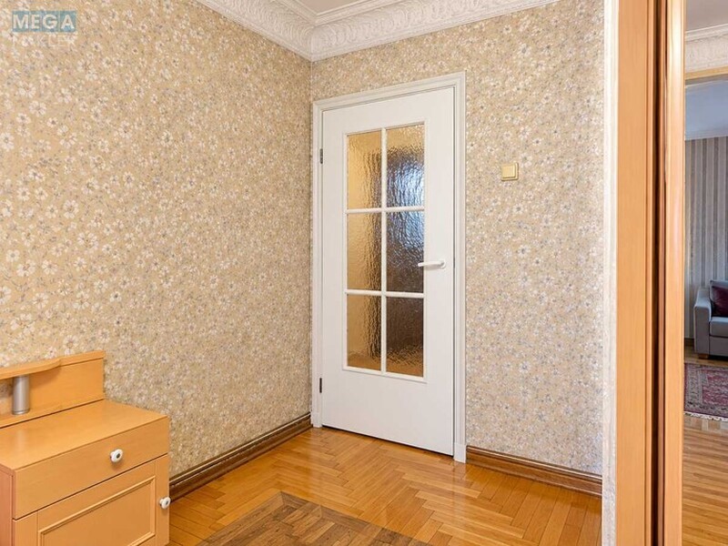 Продаж 3 кімнатної квартири (60,1/46/7), 8 пов. 9 пов. будинку, <a class="location-link" href="/kiev/" title="Недвижимость Київ">Київ</a>, <a class="location-link" href="/kiev/svyatoshinskij/" title="Недвижимость Святошинський район">Святошинський р-н</a>, Зодчих вул., 36 (изображение 12)