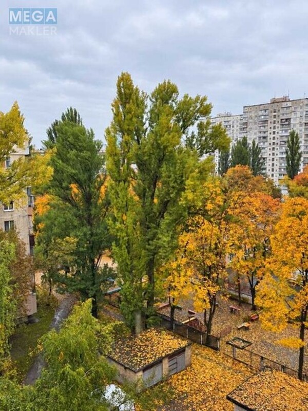 Продаж 3 кімнатної квартири (60,1/46/7), 8 пов. 9 пов. будинку, <a class="location-link" href="/kiev/" title="Недвижимость Київ">Київ</a>, <a class="location-link" href="/kiev/svyatoshinskij/" title="Недвижимость Святошинський район">Святошинський р-н</a>, Зодчих вул., 36 (изображение 20)