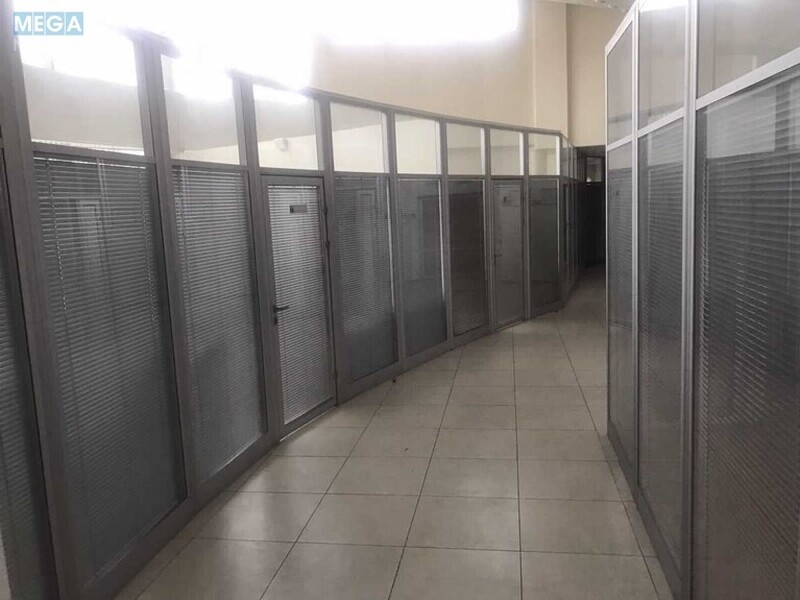 Оренда комерційної нерухомості, 277,60&nbsp;кв.м, под офис, <a class="location-link" href="/rovno/" title="Недвижимость Рівне">Рівне</a>, Петра Полтави, 1а (изображение 11)