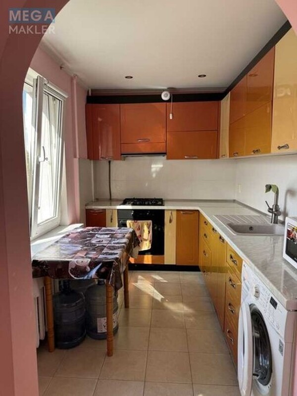 Оренда 3 кімнатної квартири, <a class="location-link" href="/odessa/" title="Недвижимость Одеса">Одеса</a>, <a class="location-link" href="/odessa/suvorovskij/" title="Недвижимость Суворовський район">Суворовський р-н</a>, Балковская, 32 (изображение 6)