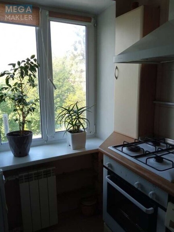 Оренда 1 кімнатної квартири, <a class="location-link" href="/kiev/" title="Недвижимость Київ">Київ</a>, <a class="location-link" href="/kiev/shevchenkovskij/" title="Недвижимость Шевченківський район">Шевченківський р-н</a>, Богдана Гаврилишина вул., 13/1 (изображение 5)